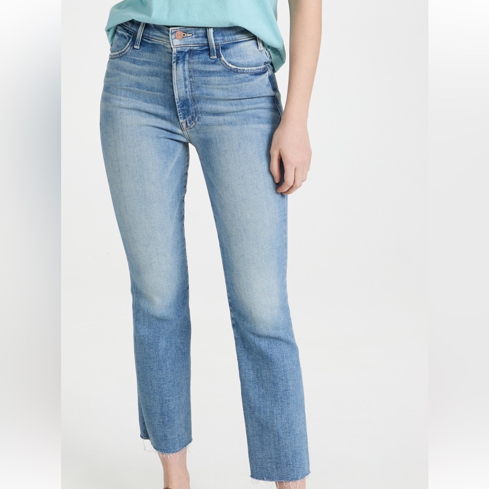 NEW - (never worn) Mother Denim Hustler Ankle Fray in Au Revoir, size 27.